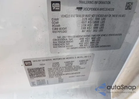 2024 Chevrolet Silverado K1500 Custom z USA, uszkodzony, nr VIN 3GCPDBEK4RG304028